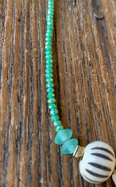 Green Shimmery Tinybead Necklace